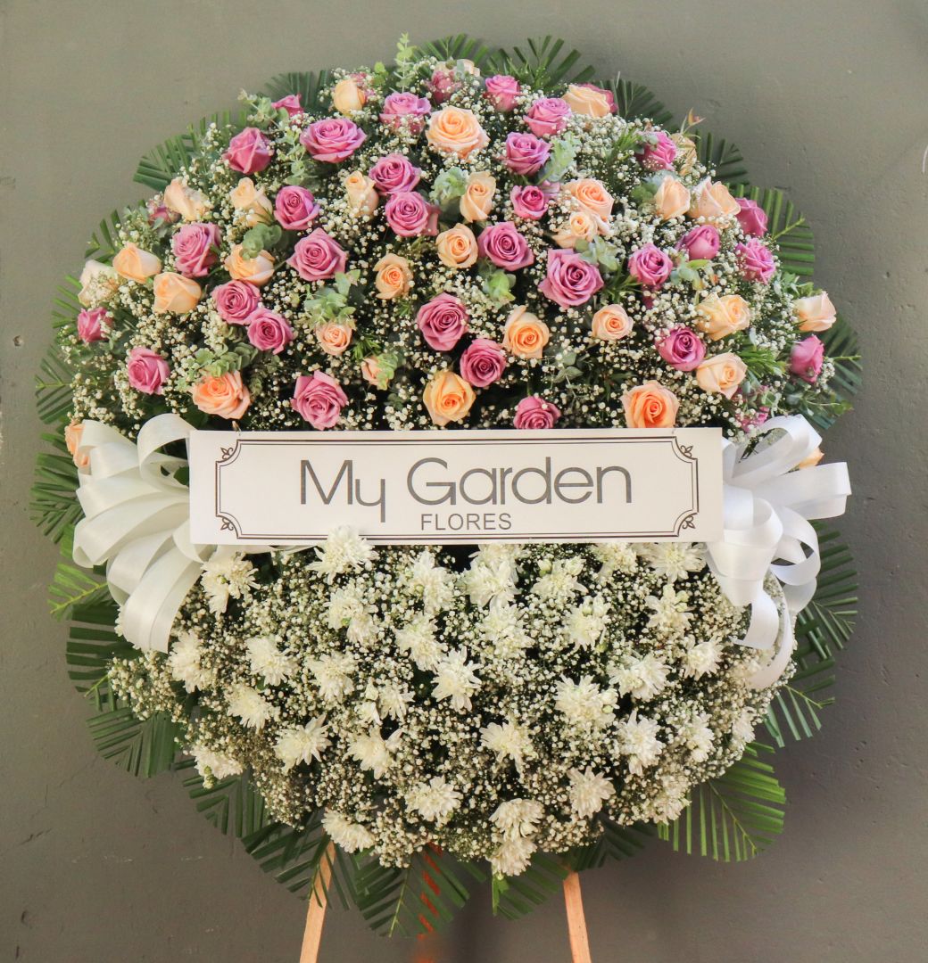 Corona Tradicional con Rosas lilas