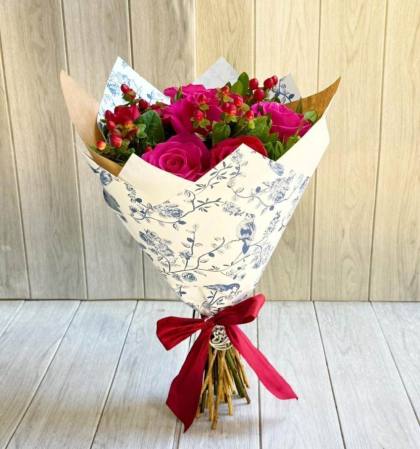 RAMO DE ROSAS CHIC