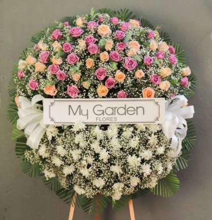Corona Tradicional con Rosas lilas